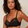 Simone Perele Soutien-gorge Triangle Sans Armatures Caresse De Simone Pérèle Coloris Noir 2 Simone Perele Soutien-gorge Triangle Sans Armatures Caresse De Simone Pérèle Coloris Noir -SOUTIEN-GORGE Soldes Boutique Soutien gorge sans armatures Simone Perele Caresse noir 12A210 015 101