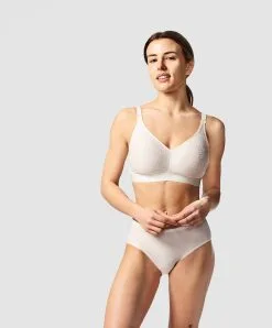 Soutien-gorge Sans Armatures Collection Lingerie Invisible Grande Taille C Magnifique De La Marque De Lingerie Chantelle, Coloris Ivoire. -SOUTIEN-GORGE Soldes Boutique Soutien gorge sans armatures grande taille Chantelle C Magnifique ivoire nacre C18920 035 12