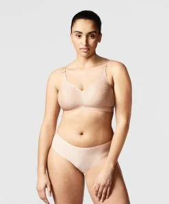 Soutien-gorge Sans Armatures Collection Lingerie Invisible Grande Taille C Magnifique De La Marque De Lingerie Chantelle, Coloris Rose Dragée. -SOUTIEN-GORGE Soldes Boutique Soutien gorge sans armatures grande taille Chantelle C Magnifique rose dragee rose poudre C18920 0JW 12