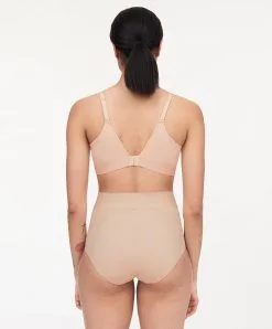 Soutien-gorge Sans Armatures Grande Taille Collection Smooth Lines De La Marque De Lingerie Chantelle, Coloris Beige Doré (=chair). -SOUTIEN-GORGE Soldes Boutique Soutien gorge sans armatures grande taille Chantelle Smooth Lines Beige dore C11N80 01N 4