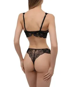 Soutien-gorge Sans Armatures Ligne Sublime En Dentelle De La Marque De Lingerie Française Lise Charmel.  -SOUTIEN-GORGE Soldes Boutique Soutien gorge sans armatures triangle Lise Charmel Sublime en dentelle noir ACH6513 NO 504