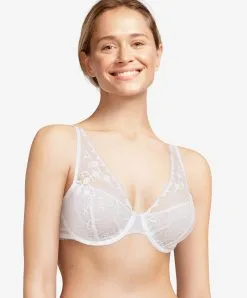 Soutien-gorge Spacer Triangle Plunge Blanc Collection Day To Night De Chez Chantelle. 