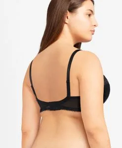 Soutien-gorge Spacer Triangle Plunge Noir Collection Day To Night De Chez Chantelle.  -SOUTIEN-GORGE Soldes Boutique Soutien gorge spacer triangle armatures Chantelle Day to Night noir C15F70 011 2