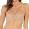 Soutien-gorge Triangle Armatures Collection De Lingerie Quotidienne Lisse Coloris Frappe (=peau) Par Wacoal. 