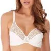 Soutien-gorge Triangle Armatures Collection De Lingerie Quotidienne Lisse Coloris Blanc Par Wacoal.  -SOUTIEN-GORGE Soldes Boutique Soutien gorge triangle armatures Wacoal Lisse white blanc WE145002 WHE 1