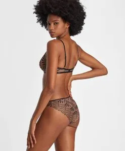 Soutien-gorge Triangle Avec Armatures Aubade X Iris Van Herpen Collection Sensory Illusion. -SOUTIEN-GORGE Soldes Boutique Soutien gorge triangle sensory illusion Aubade golden leaves RCF12 GLEA 2