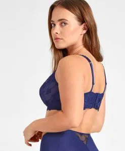 Soutien-gorge Triangle Avec Armatures Collection Softessence De La Maison De Lingerie Sexy Aubade. 12 Soutien-gorge Triangle Avec Armatures Collection Softessence De La Maison De Lingerie Sexy Aubade. -SOUTIEN-GORGE Soldes Boutique Soutien gorge triangle softessence Aubade saphir TMF12 SAPHIR 6