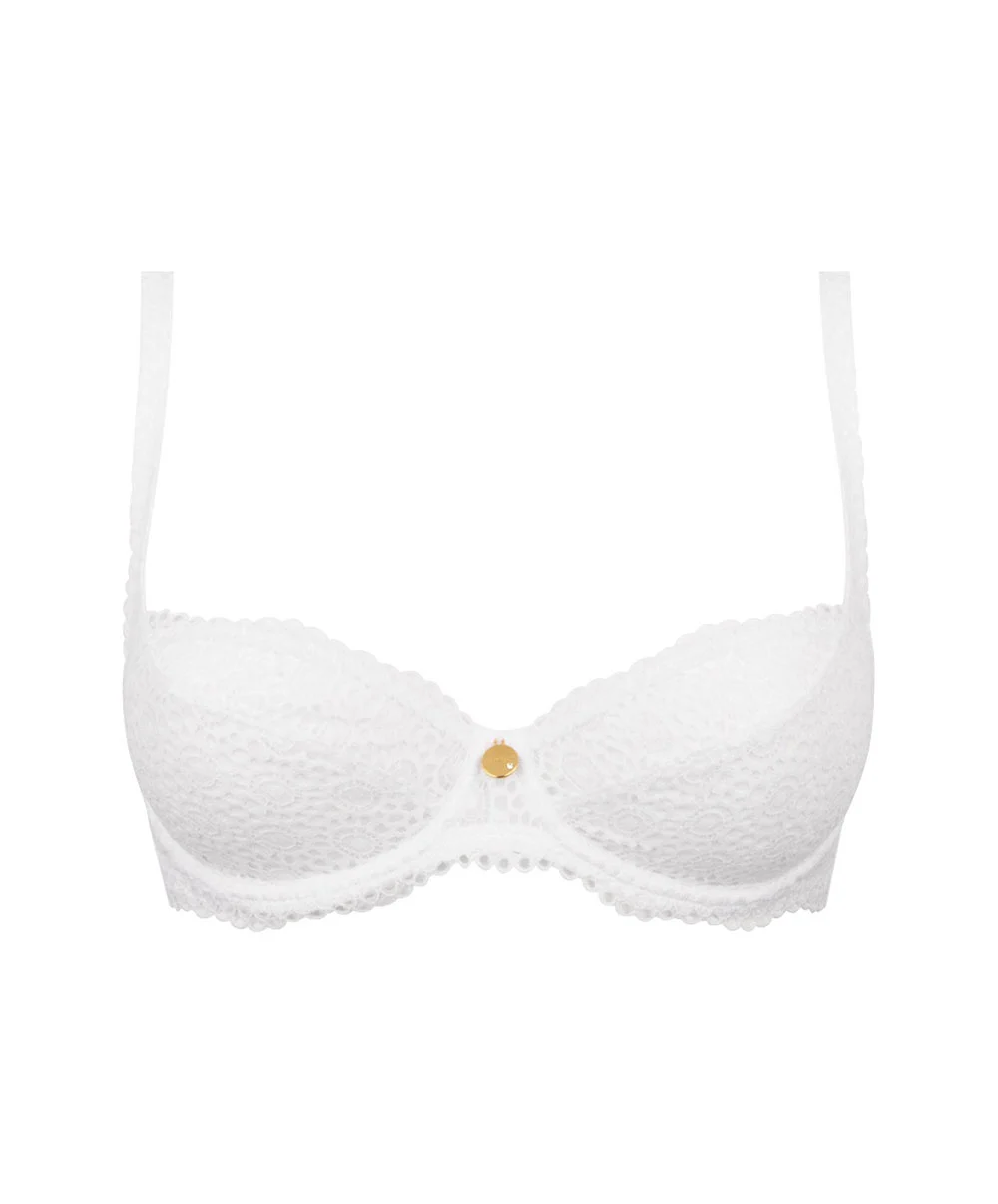 ANTIGEL DE LISE CHARMEL Soutien-gorge Tulipe à Armatures De La Ligne Lingerie Blanche Destination Futur De Chez Antigel Par Lise Charmel. 3 ANTIGEL DE LISE CHARMEL Soutien-gorge Tulipe à Armatures De La Ligne Lingerie Blanche Destination Futur De Chez Antigel Par Lise Charmel.