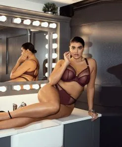 String Grande Taille De La Collection Matilda Par Elomi, Coloris Wine Diamond. -SOUTIEN-GORGE Soldes Boutique String grande taille Elomi Matilda wine diamond violet EL8907 WID 5