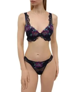 String Sexy Collection Magie Saphir De La Marque De Lingerie Française Lise Charmel. 10 String Sexy Collection Magie Saphir De La Marque De Lingerie Française Lise Charmel. -SOUTIEN-GORGE Soldes Boutique String sexy Lise Charmel magie saphir eclosion ACH0511 ES 503