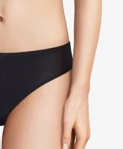 Tanga Collection Chic Essential Coloris Noir De Chez Chantelle Paris.  -SOUTIEN-GORGE Soldes Boutique Tanga Chantelle Chic Essential noir C16G90 011 3