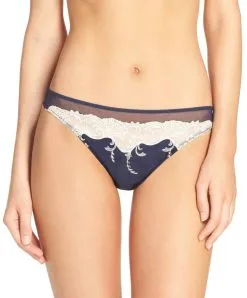 Tanga Splendeur Soie De La Marque Lise Charmel.