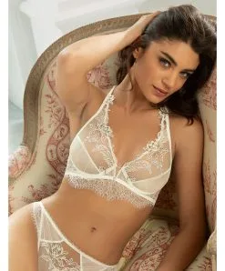 Tanga Ivoire De La Collection Orchidée Beauté Par La Marque De Lingerie Lise Charmel.  -SOUTIEN-GORGE Soldes Boutique Tanga Lise Charmel orchidee beaute ecru nacre ACG0062 EN fashion 5