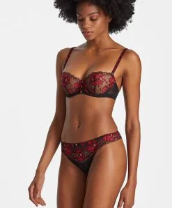 Tanga Sexy Collection Mélodie D'Été De Chez Aubade, Coloris Black Cherry. 14 Tanga Sexy Collection Mélodie D'Été De Chez Aubade, Coloris Black Cherry. -SOUTIEN-GORGE Soldes Boutique Tanga Melodie d ete black cherry Aubade rouge et noir IC26 BCHE 3