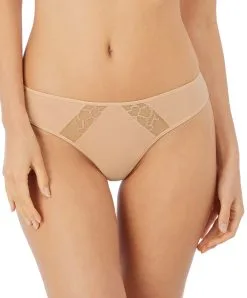 Tanga Coton Collection De Lingerie Quotidienne Lisse Coloris Frappe (=peau) Par Wacoal. 