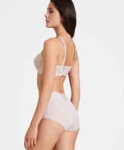 Culotte Haute Collection Softessence De La Maison De Lingerie Sexy Aubade. -SOUTIEN-GORGE Soldes Boutique culotte haute softessence Aubade skin TM24 SKIN 2