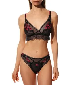Slip Italien Collection L'amour En Liberté De La Maison De Lingerie Française Lise Charmel. 12 Slip Italien Collection L'amour En Liberté De La Maison De Lingerie Française Lise Charmel. -SOUTIEN-GORGE Soldes Boutique slip Lise Charmel l amour en liberte fuchsia ACH0705 LF 103