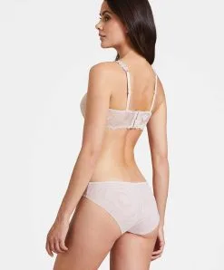 Slip Brésilien Collection Softessence De La Maison De Lingerie Sexy Aubade. 9 Slip Brésilien Collection Softessence De La Maison De Lingerie Sexy Aubade. -SOUTIEN-GORGE Soldes Boutique slip bresilien softessence Aubade skin TM22 SKIN 2